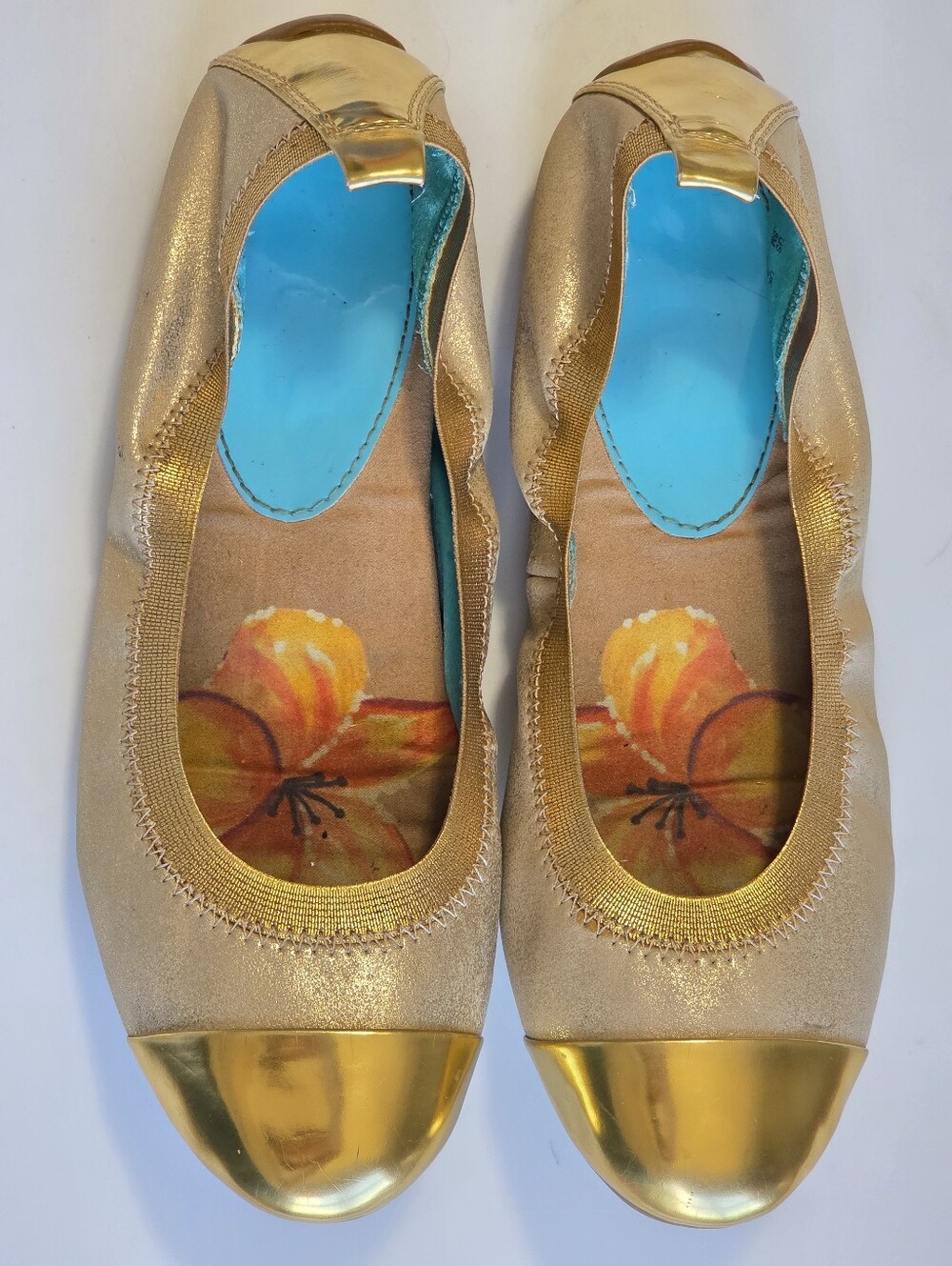Naturalizer Ursela Gold Metallic Cap Toe Ballet Flats Comfort Sz 8
